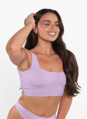 Basic Crop - OrchidCropnullScoop back design and wire free
Loose fit with a medium waistband
Textured ribbed fabric
50% Lenzing Modal, 38% Recycled Nylon, 12% Elastic
The loose fit and med