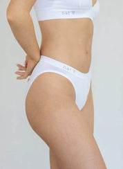 Callie Brief 4 SetSetsnullQUICK FACTS
Natural hip bikini brief
Thin, soft waistband
Semi-seamless design
78% Lenzing Tencel, 17.8% Polyamide and 4.2% Elastane
Our Callie brief elevates the