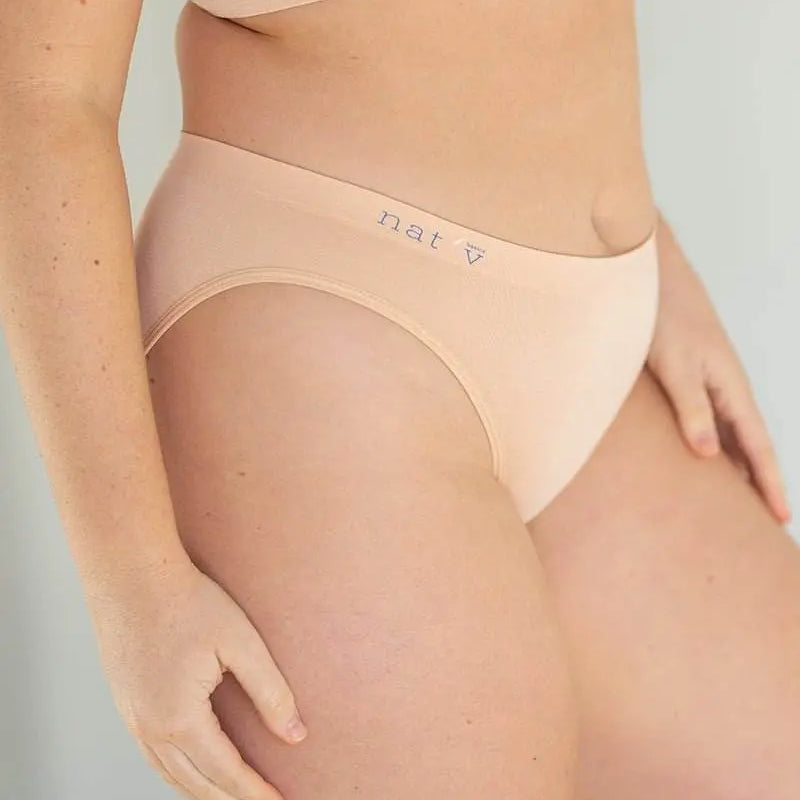 Callie Brief 4 SetSetsnullQUICK FACTS
Natural hip bikini brief
Thin, soft waistband
Semi-seamless design
78% Lenzing Tencel, 17.8% Polyamide and 4.2% Elastane
Our Callie brief elevates the