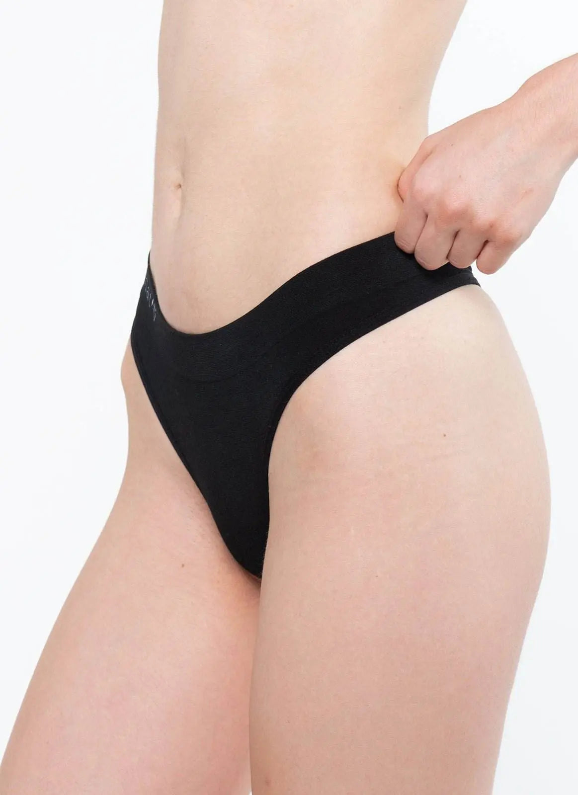 Natv Cheeky G String - Signature ColoursG StringCheeky GMeet The Cheeky G – Seamless, Soft & Seriously Comfy
She puts the OG in G String. The Cheeky G is your everyday, feel-good, barely-there bestie. With a flatterin