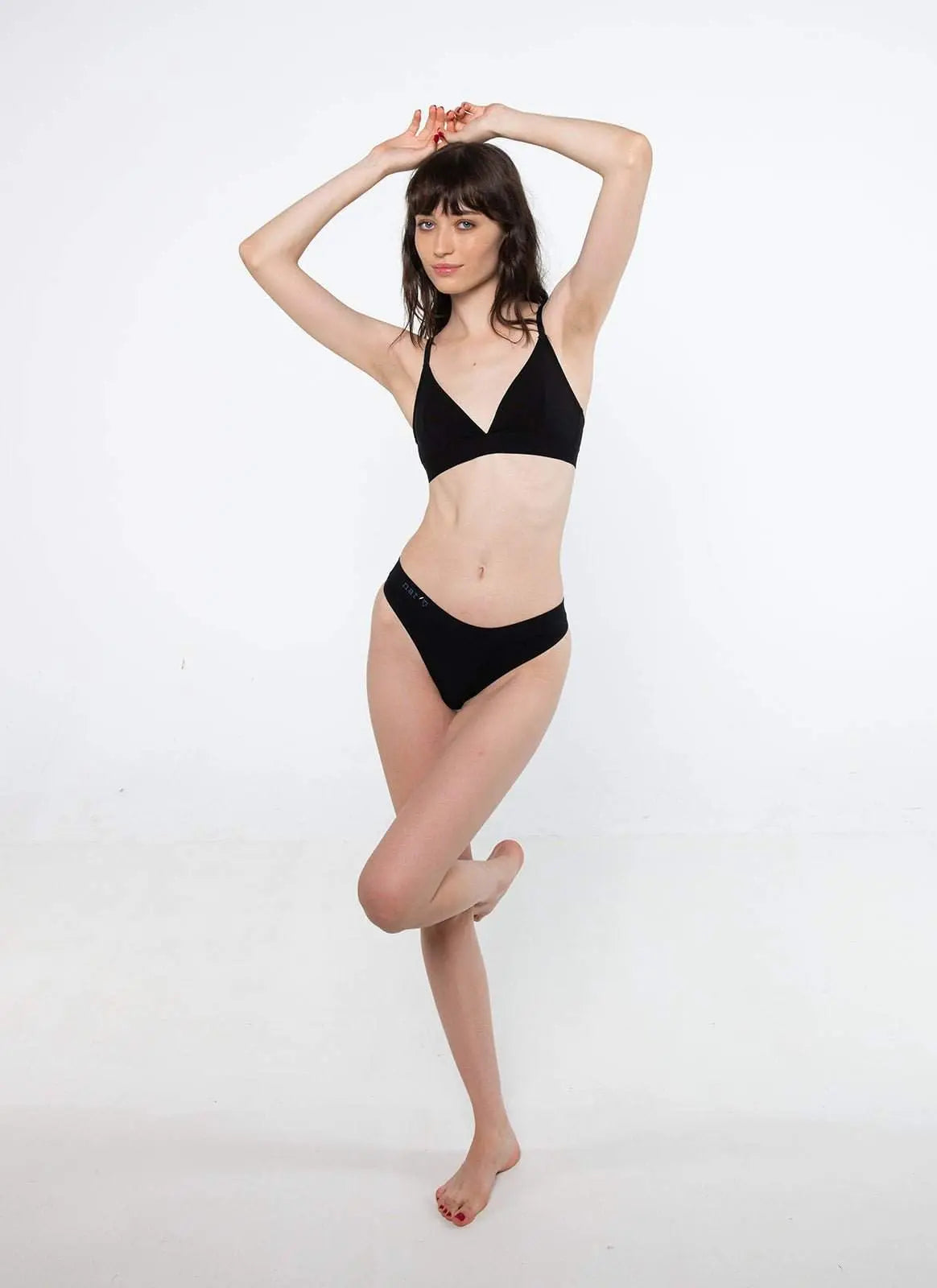 Natv Cheeky G String - Signature ColoursG StringCheeky GMeet The Cheeky G – Seamless, Soft & Seriously Comfy
She puts the OG in G String. The Cheeky G is your everyday, feel-good, barely-there bestie. With a flatterin