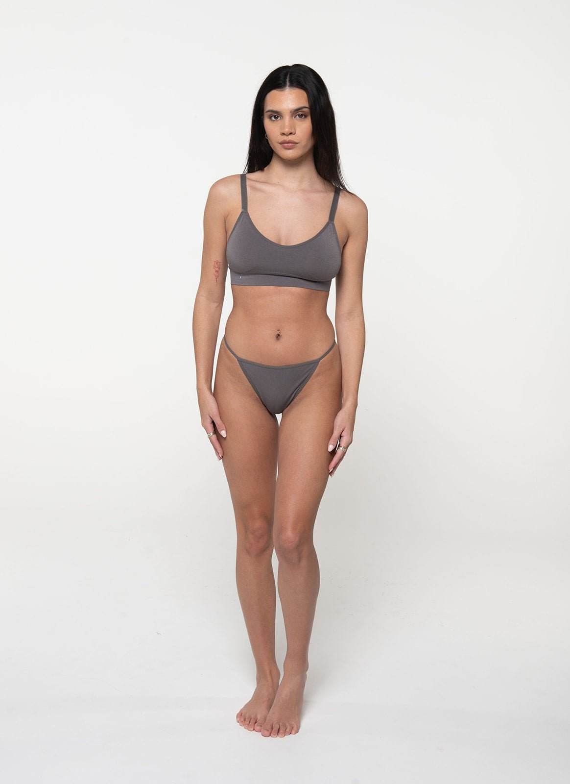 Natv Its a G ThangG StringnullIt’s a G Thang – Ultra-Soft, Minimal & Seamless
You asked, we listened—so here she is! Our one and only micro G-string, designed with our signature Lenzing TENC