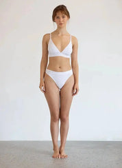 The Cheeky 7 G Bundle - Signature ColoursSetsnullMedium G string 
Thin, soft waistband
Semi-seamless design
78% Lenzing Modal, 17.8% Polyamide and 4.2% Elastane
Putting the OG in G string, this cheeky little numbe