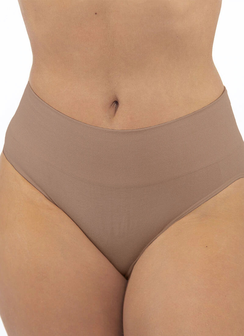 ChiChi_Brief_Chestnut-2.jpg