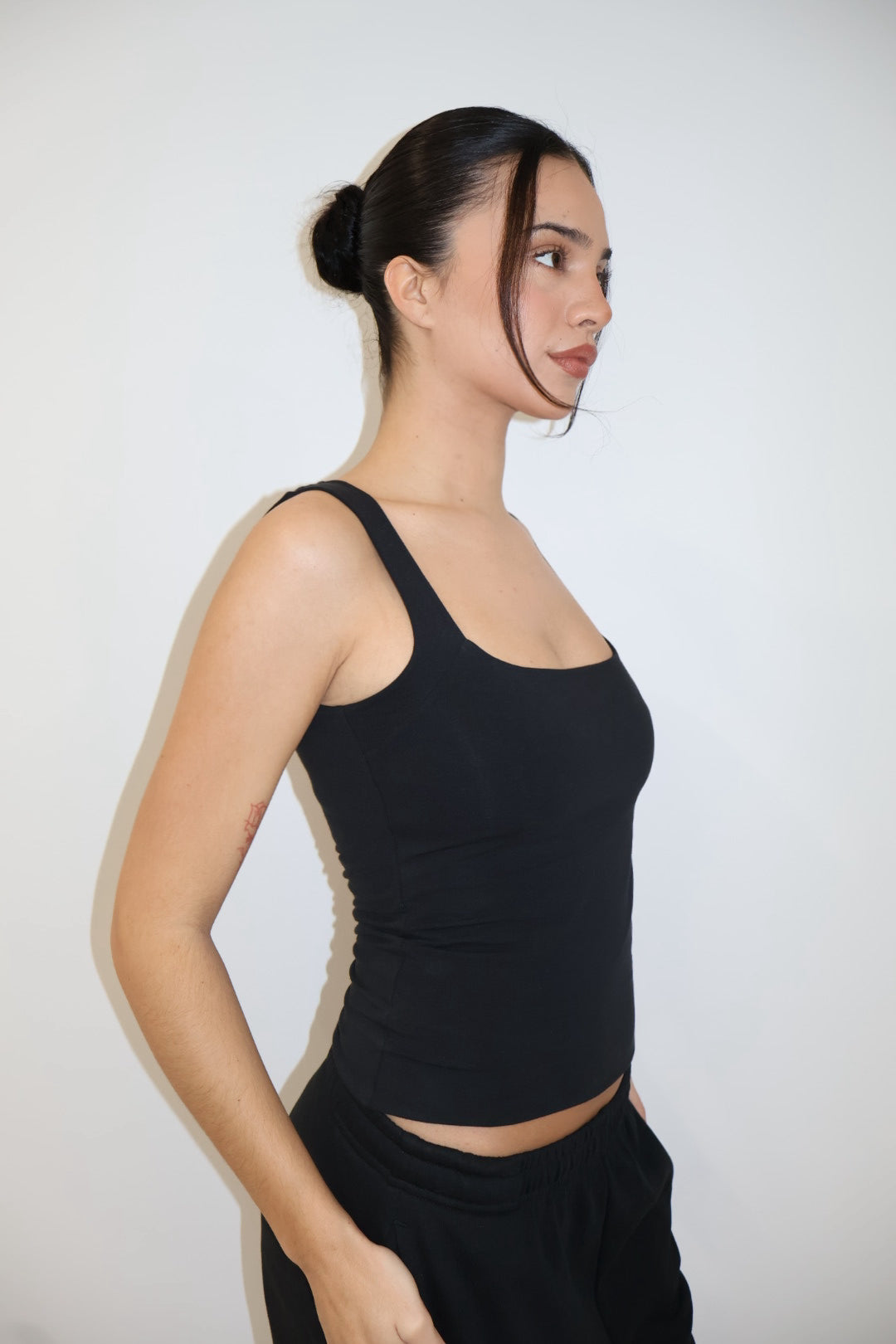 SQUARE NECK COTTON TANK - BLACK