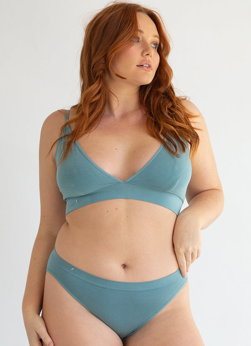 V CROP - BLUE