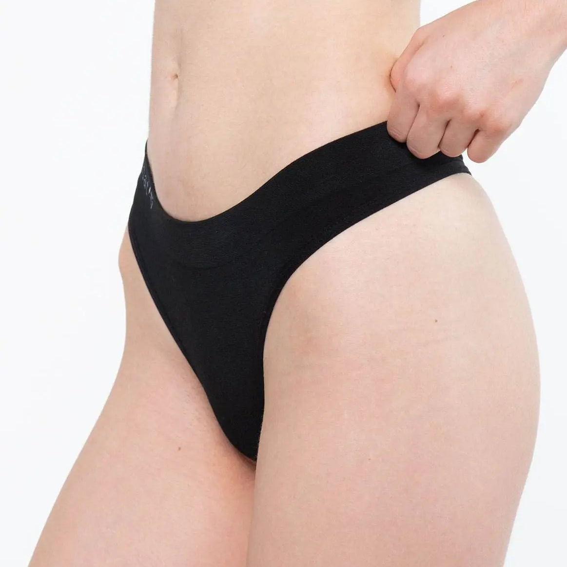 Natv Cheeky G String - Signature ColoursG StringCheeky GMeet The Cheeky G – Seamless, Soft &amp; Seriously Comfy
She puts the OG in G String. The Cheeky G is your everyday, feel-good, barely-there bestie. With a flatterin