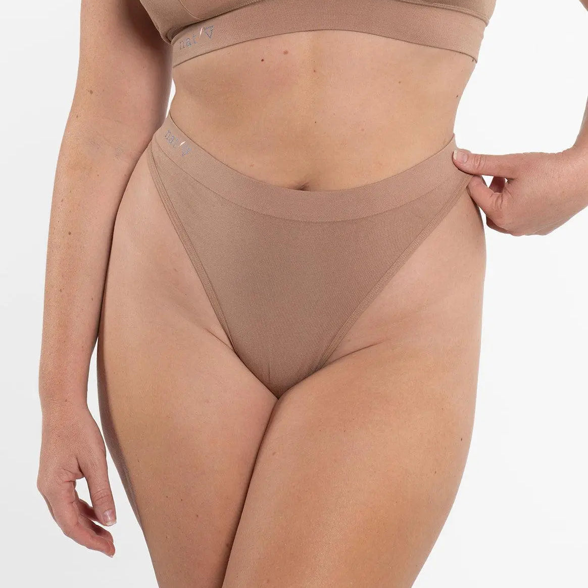 Natv Cheeky G String - Signature ColoursG StringCheeky GMeet The Cheeky G – Seamless, Soft &amp; Seriously Comfy
She puts the OG in G String. The Cheeky G is your everyday, feel-good, barely-there bestie. With a flatterin