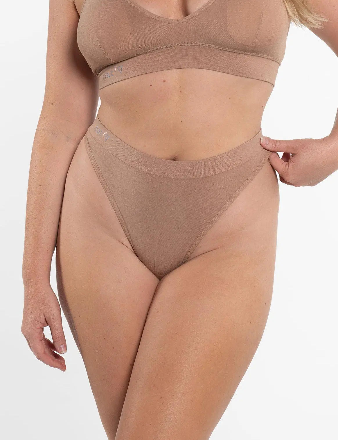 Natv Cheeky G String - Signature ColoursG StringCheeky GMeet The Cheeky G – Seamless, Soft &amp; Seriously Comfy
She puts the OG in G String. The Cheeky G is your everyday, feel-good, barely-there bestie. With a flatterin