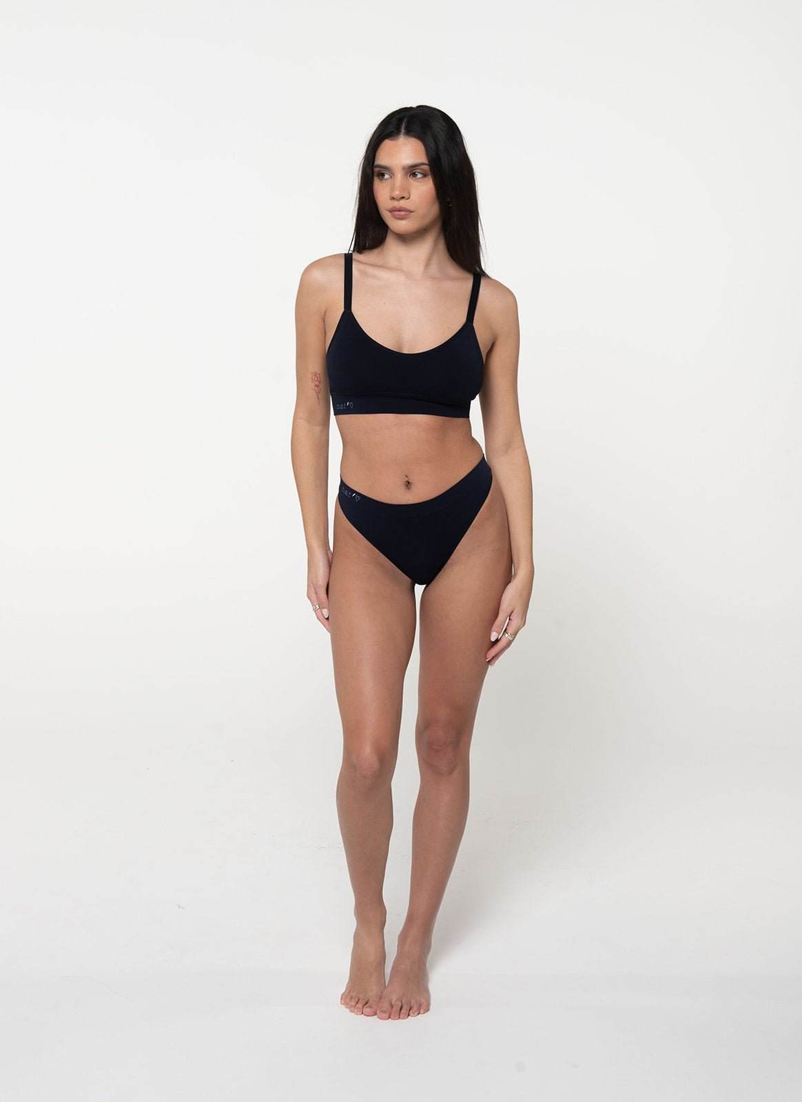The Cheeky 7 G Bundle - Limited Edition ColoursSetsnullLIMITED EDITION COLOURS

Medium G string 
Thin, soft waistband
Semi-seamless design
78% Lenzing Modal, 17.8% Polyamide and 4.2% Elastane

Putting the OG in G string,