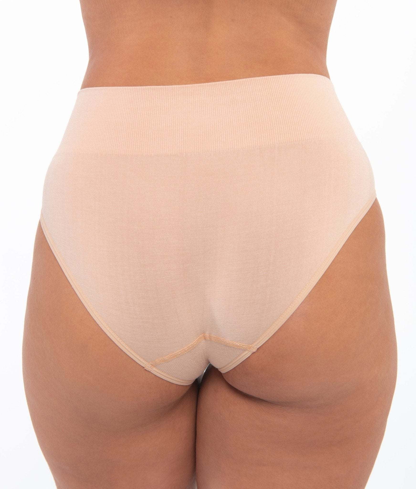 The ChiChi 7 Brief BundleSetsnullChiChi Brief – Your Superhero Underwear
Get ready to wear your superhero pants under your clothes.
✨ High-waisted, shape-shifting bikini brief✨ Thick, firm waistband