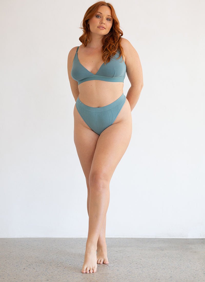 Cheeky Crop - Light Support - natvbasics.com